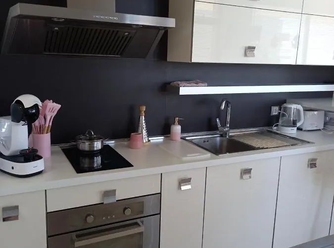 아파트 Perla 1 라브다